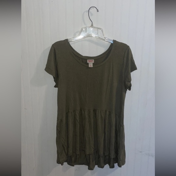 Mossimo Babydoll Style Short Sleeve - Picture 2 of 4